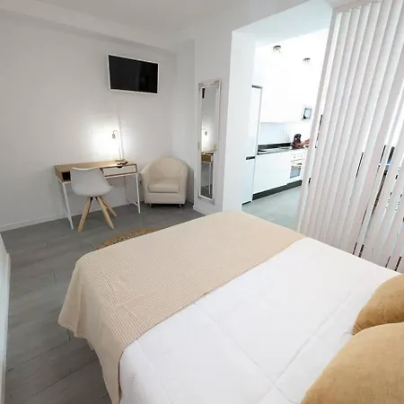 Appartamento Bajondillo Loft Frente Al Mar