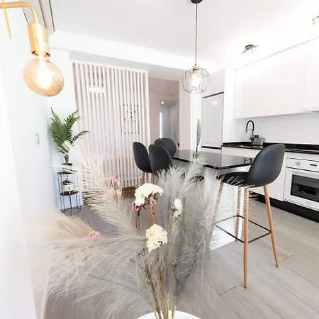 Appartamento Bajondillo Loft Frente Al Mar *