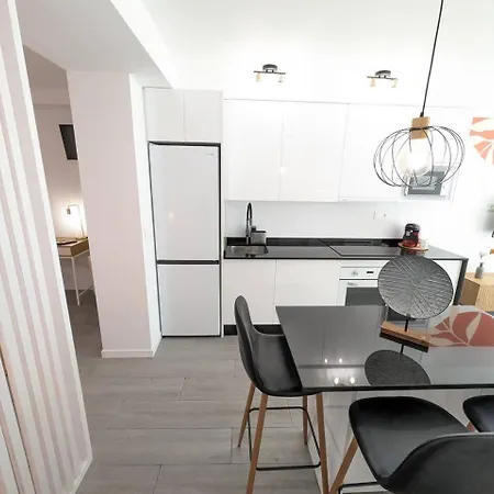 Appartamento Bajondillo Loft Frente Al Mar